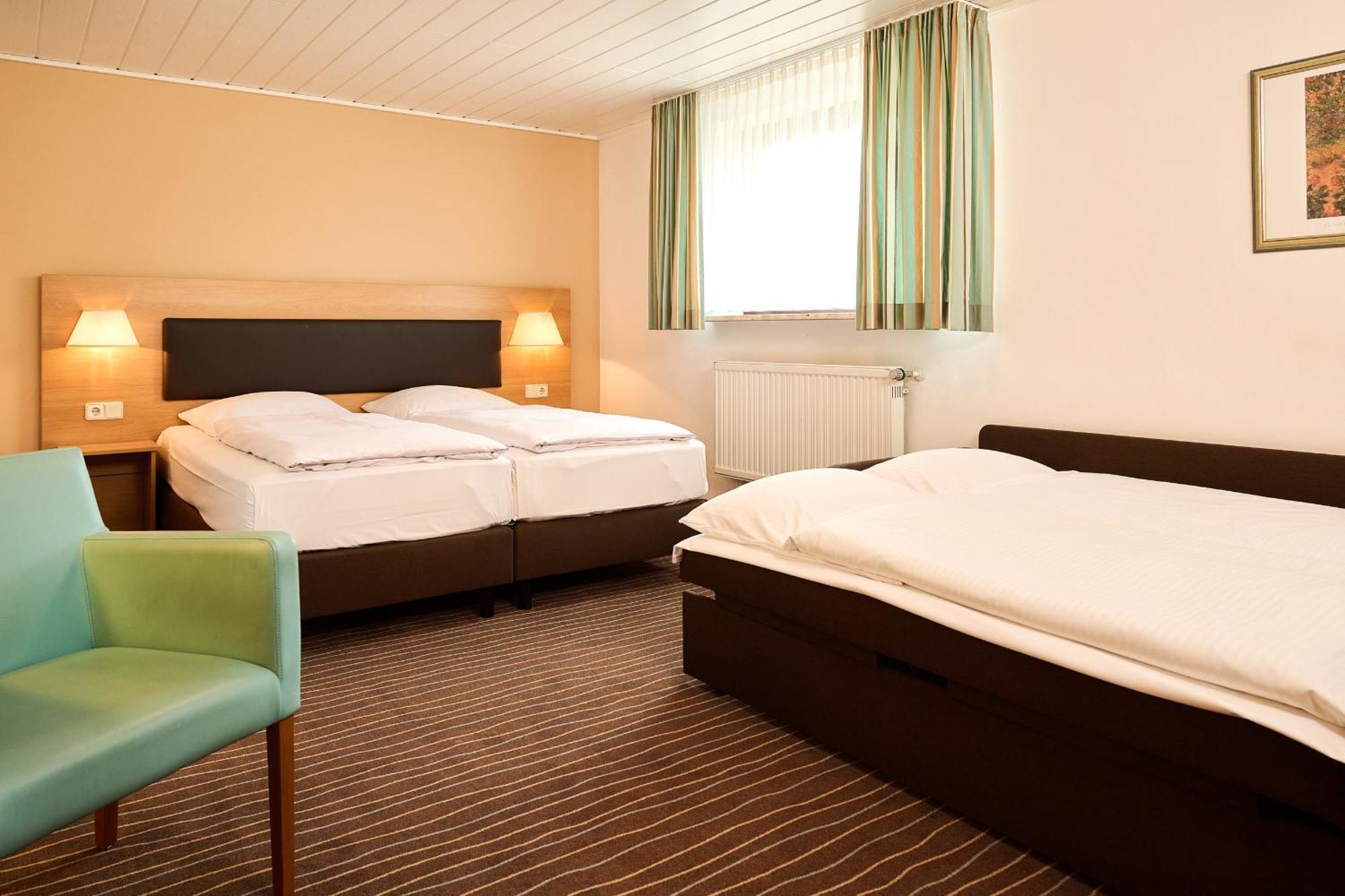 Hotel Schneider Allersberg Bilik gambar